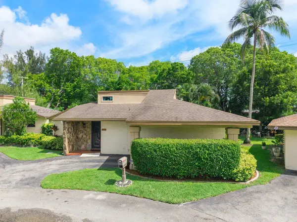 8149 Royal Palm Ct #3, Tamarac, FL 33321