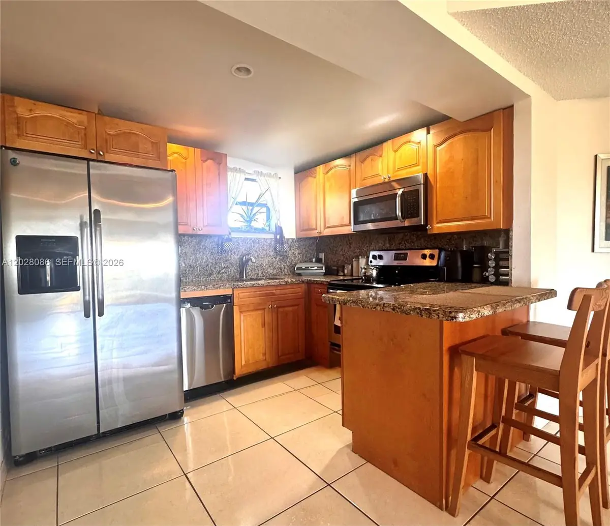 8290 Lake Dr #506, Doral, FL 33166 - #1