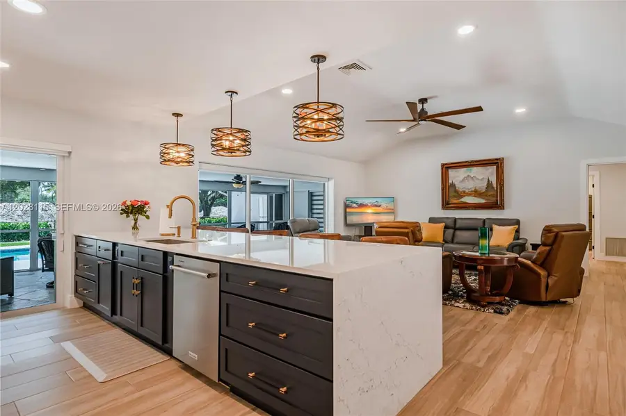 9800 Weathervane Mnr, Plantation, FL 33324 - #2