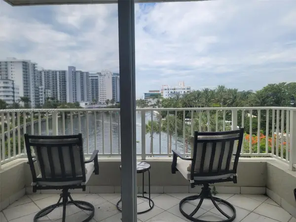 2600 Collins Ave #411, Miami Beach, FL 33140