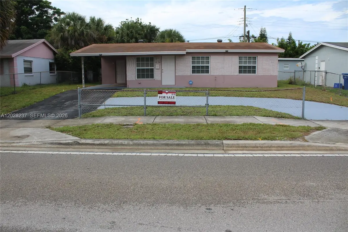 1570 W 13th St, Riviera Beach, FL 33404 - #1