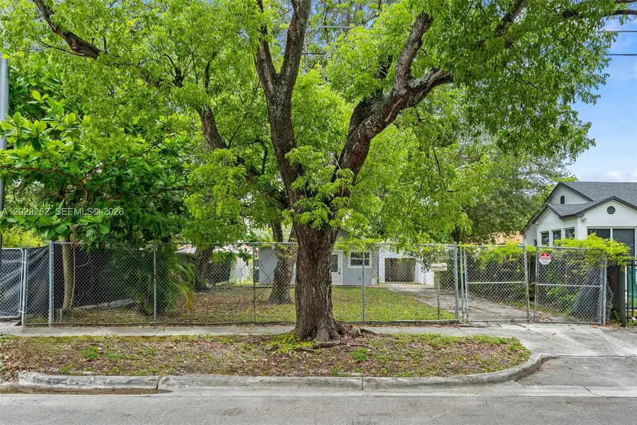 352 NW 41st St, Miami, FL 33127 - #2
