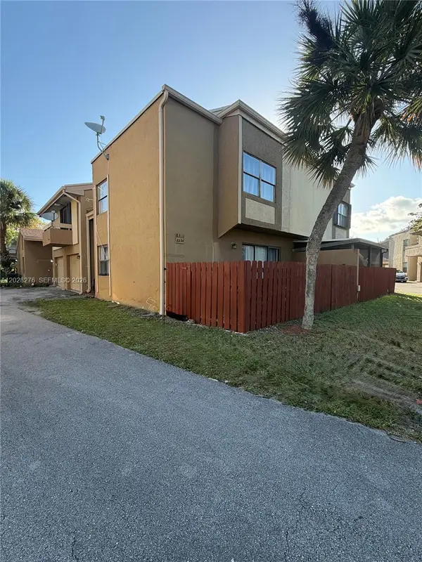 8330 N Missionwood Cir #B-23, Miramar, FL 33025