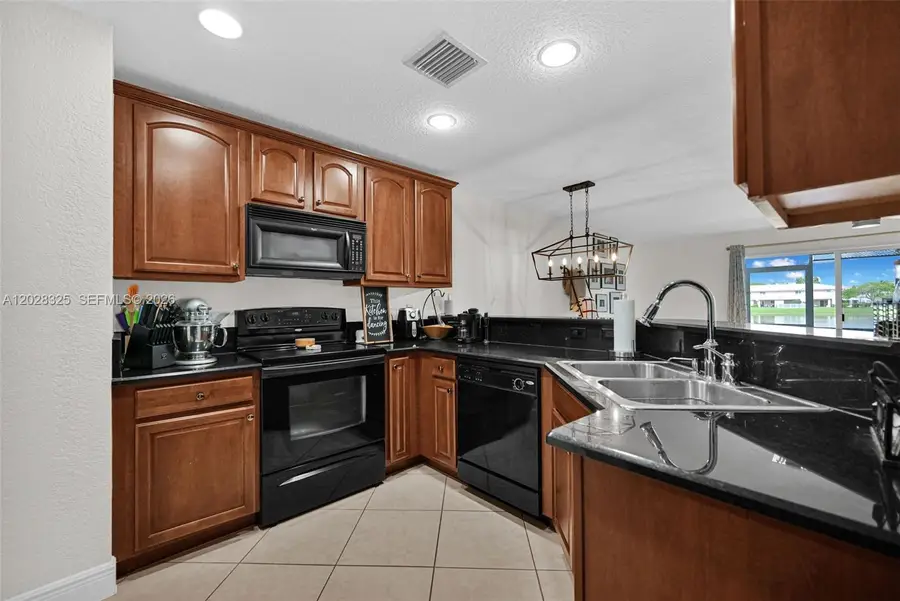 5927 Royal Way, Tamarac, FL 33321 - #2