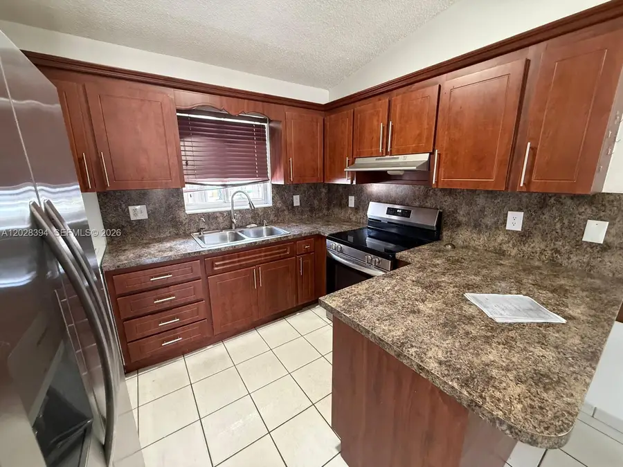 2212 W 74th St #201-28, Hialeah, FL 33016 - #2