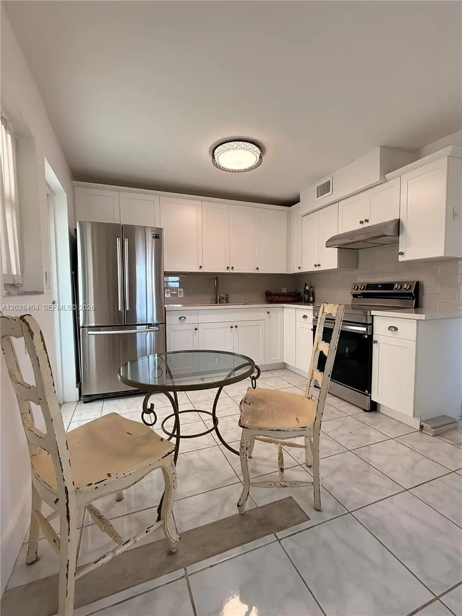 1400 Lincoln Rd #301, Miami Beach, FL 33139 - #3