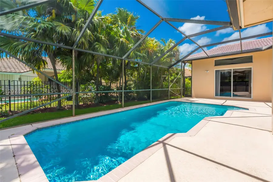 3852 Oak Ridge Cir, Weston, FL 33331 - #2