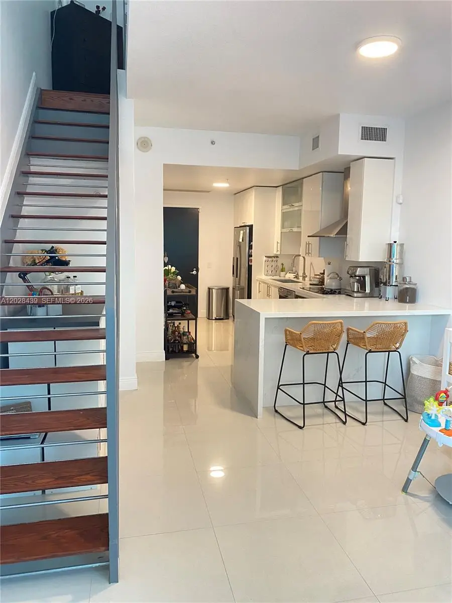 60 SW 13th St #2212, Miami, FL 33130 - #1