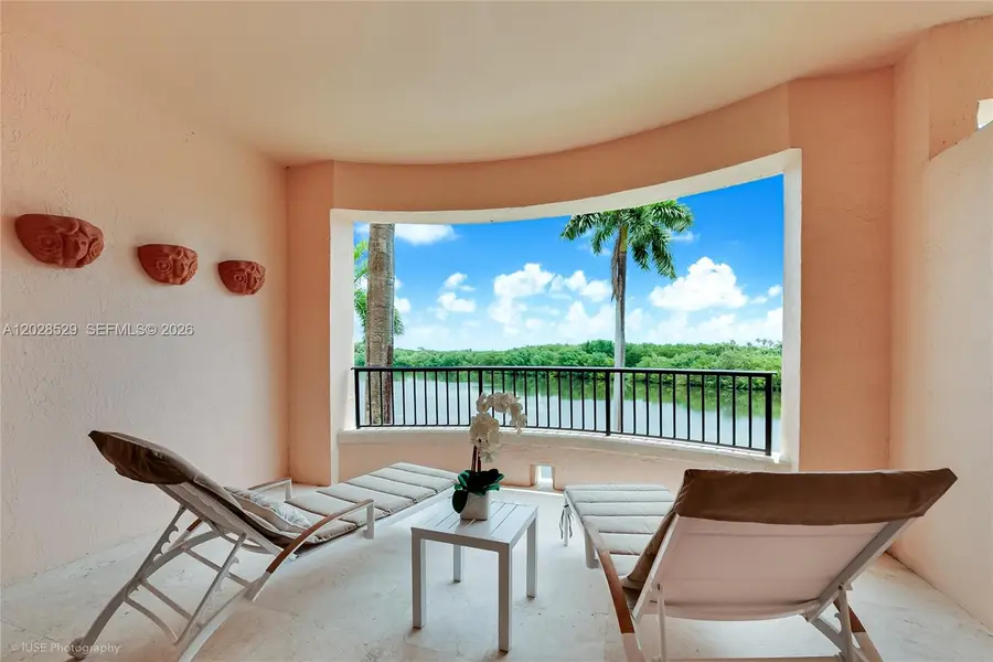 Address Withheld By Seller, Coral Gables, FL 33158 - #2