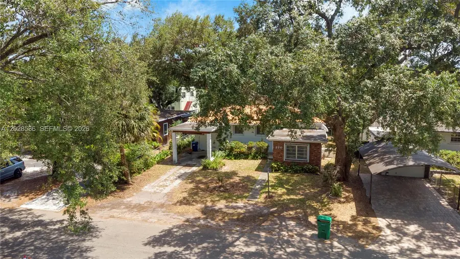 370 NE 165th St, Miami, FL 33162 - #3