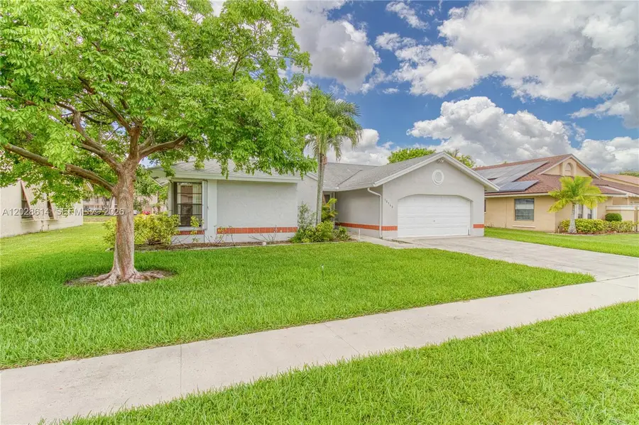 10360 NW 31st Ct, Sunrise, FL 33351 - #2