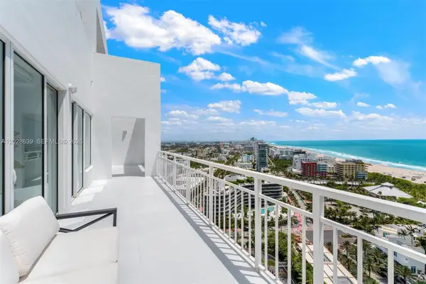400 S Pointe Dr #PH2502, Miami Beach, FL 33139