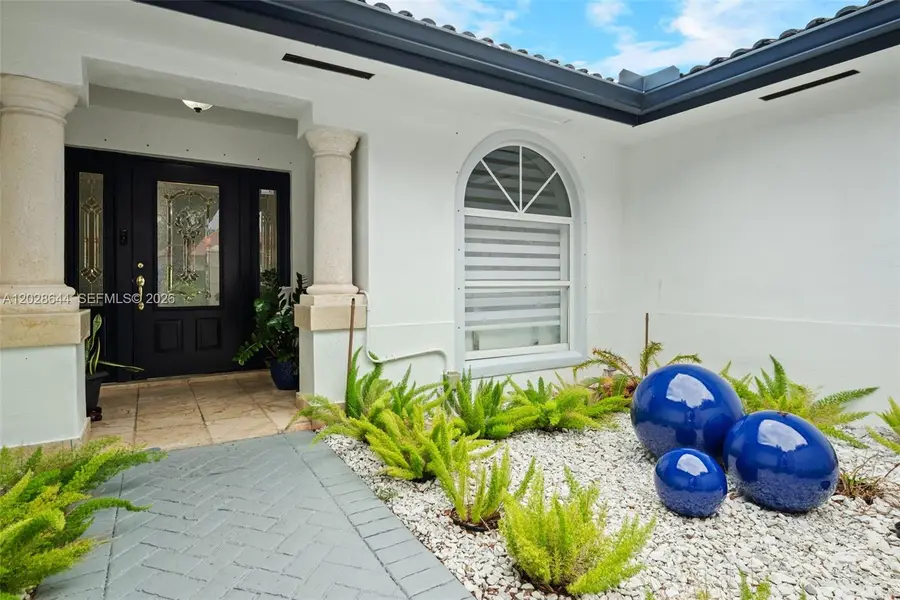 7819 NW 166th Ter, Miami Lakes, FL 33016 - #3