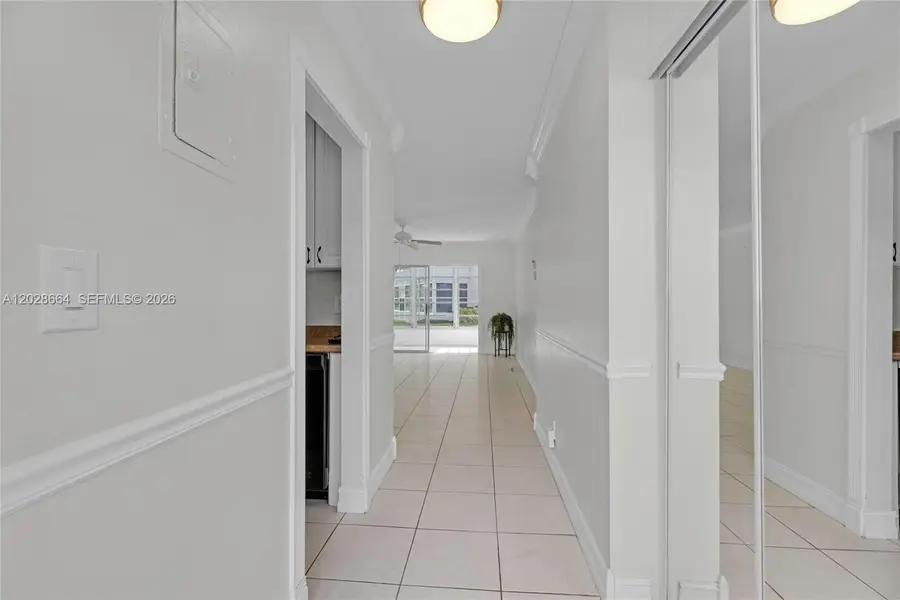 4805 NW 35th St #416, Lauderdale Lakes, FL 33319 - #3