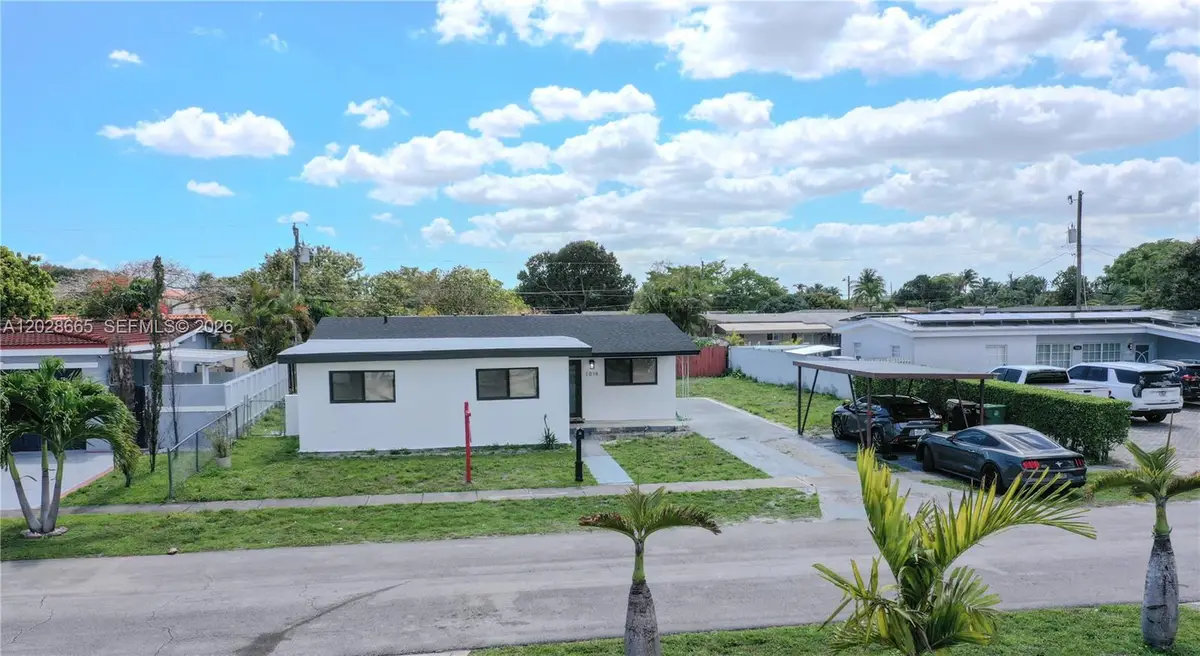 1014 W 66th St, Hialeah, FL 33012 - #1