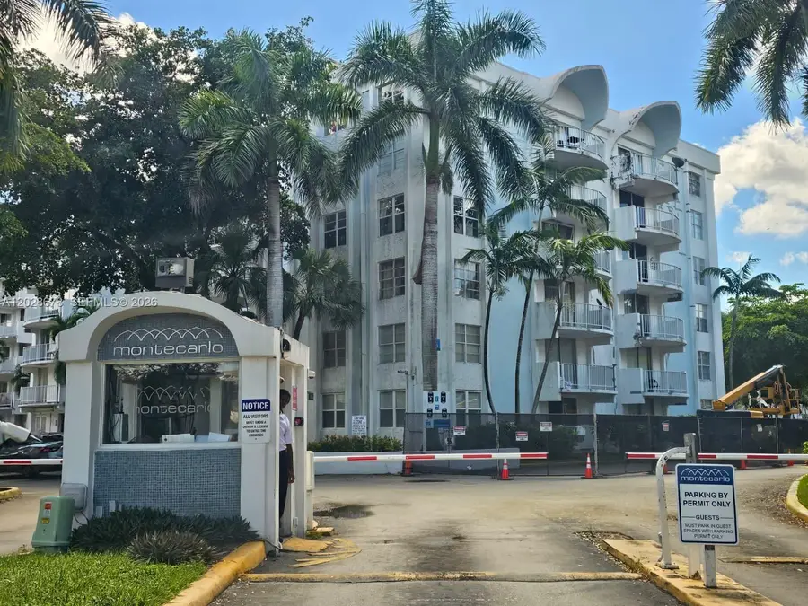 492 NW 165th St Rd #C-211, Miami, FL 33169 - #2