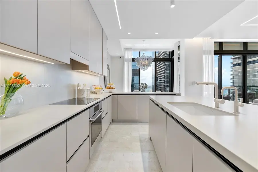 88 SW 7th St #4001, Miami, FL 33130 - #3