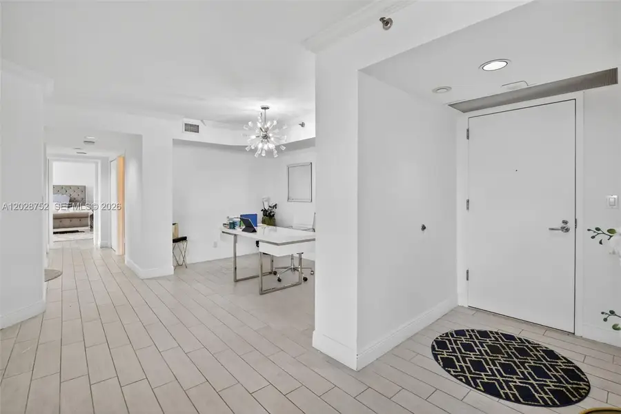 1000 Island Blvd #503, Aventura, FL 33160 - #3