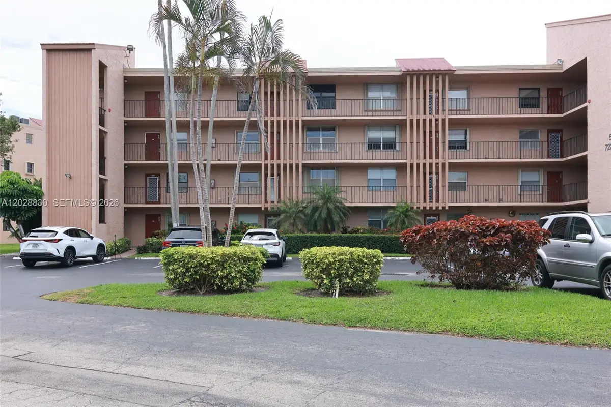 7220 Lake Cir Dr #101, Margate, FL 33063 - #1