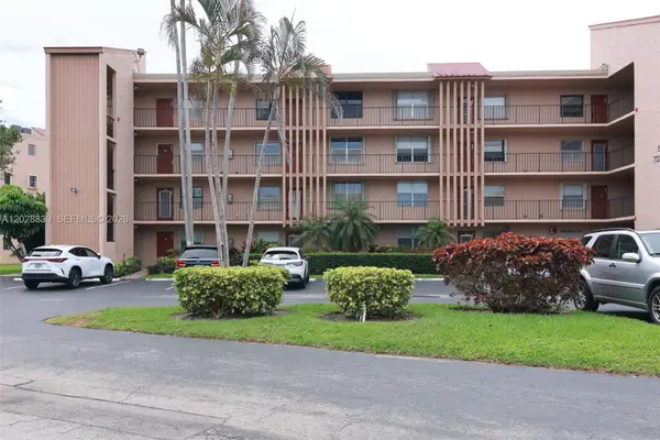 7220 Lake Cir Dr #101, Margate, FL 33063