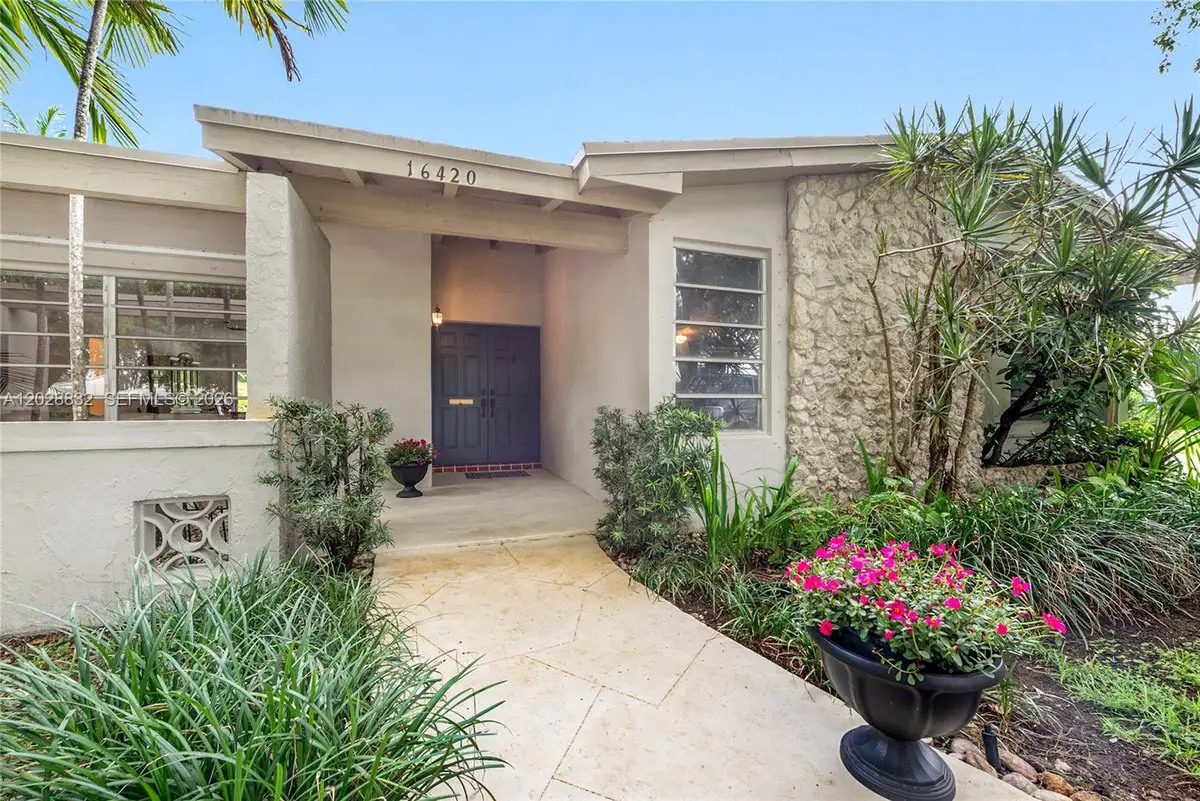 16420 SW 81st Ave, Palmetto Bay, FL 33157 - #1