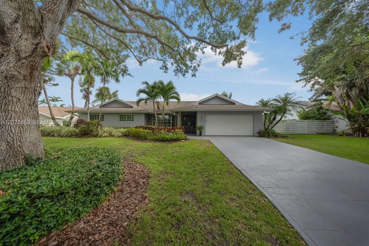 15351 SW 146th St, Miami, FL 33196 - #1