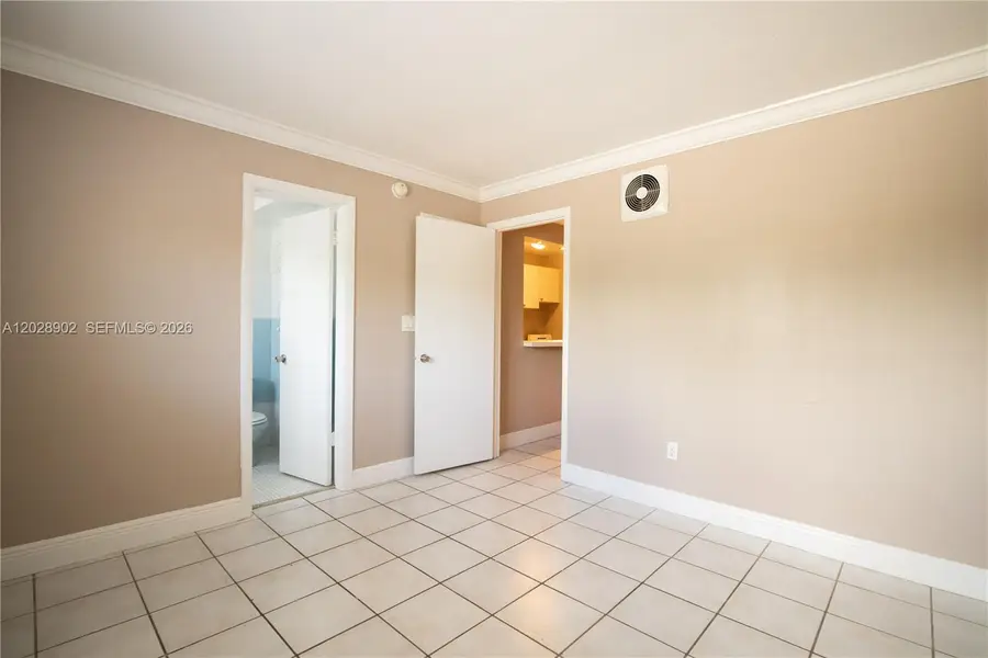 1014 Salzedo St #101, Coral Gables, FL 33134 - #2