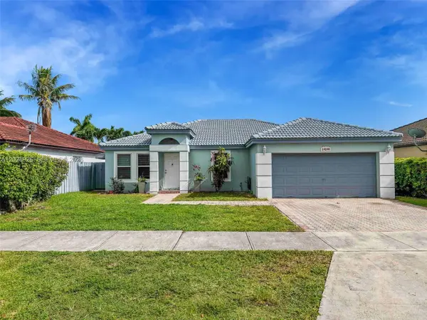 14244 SW 163rd Ter, Miami, FL 33177