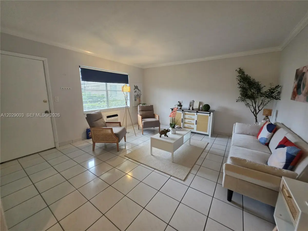 17000 NE 14th Ave #109, Miami, FL 33162 - #1