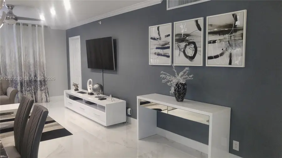 2501 S Ocean Dr #L04, Hollywood, FL 33019 - #3