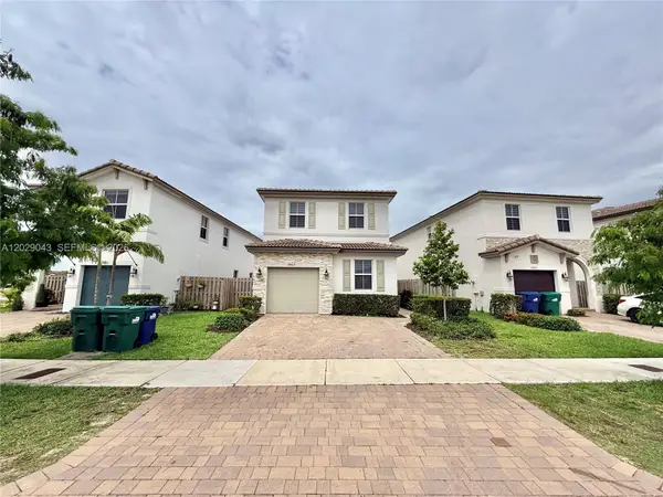 2462 NW 131st Cir, Miami, FL 33167