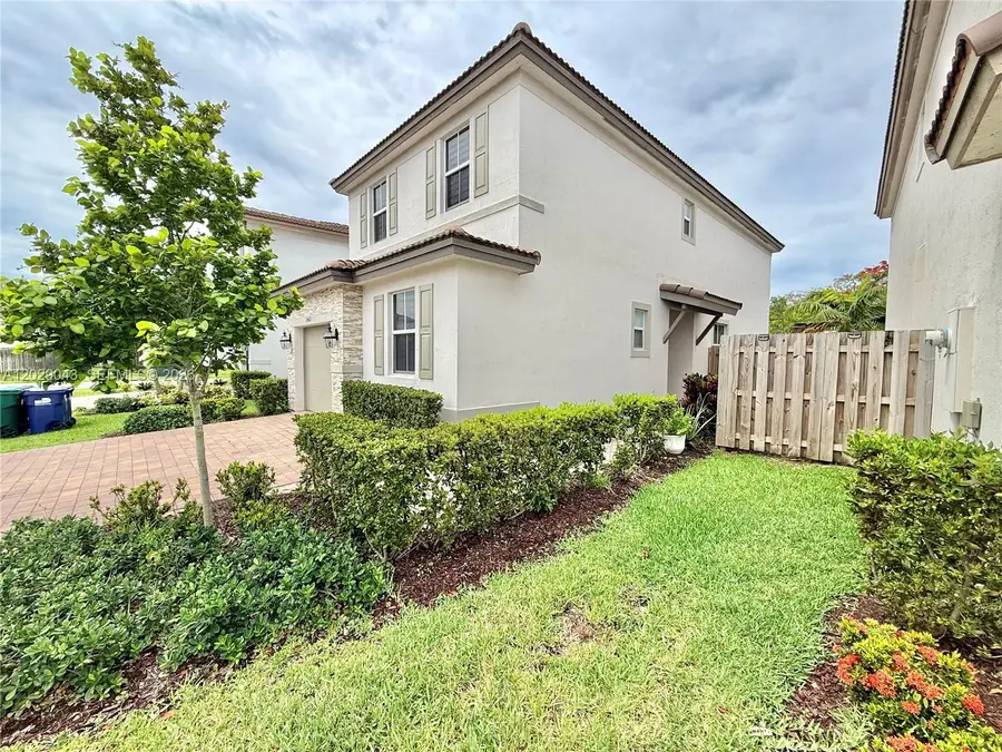 2462 NW 131st Cir, Miami, FL 33167 - #3