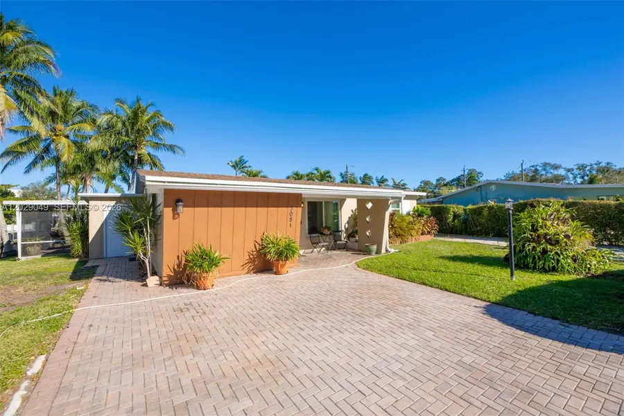 3081 SW 46th Ct, Dania Beach, FL 33312 - #3