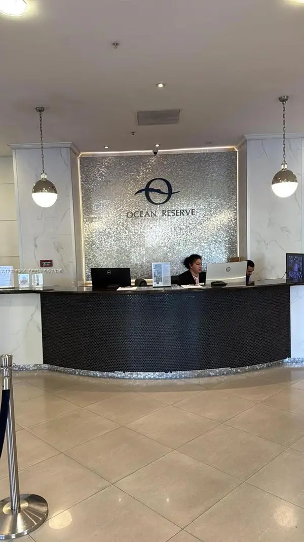19370 Collins Ave #1005, Sunny Isles Beach, FL 33160