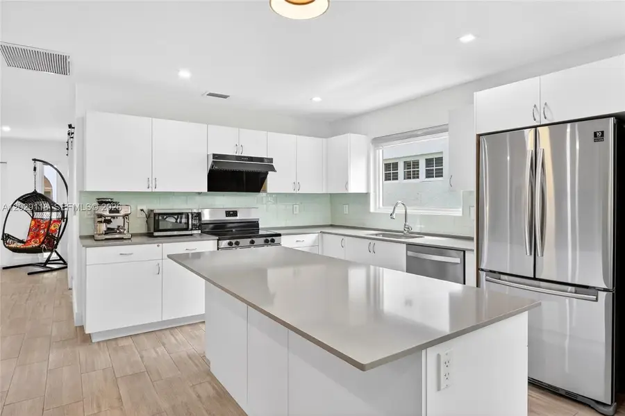 809 Milan Ave., Coral Gables, FL 33134 - #3