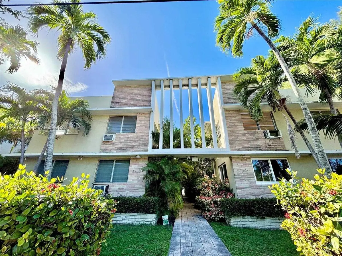 4730 Pine Tree Dr, Miami Beach, FL 33140 - #1