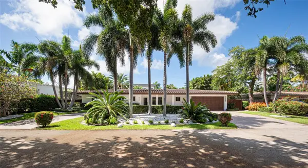 2716 NE 29th Ct, Fort Lauderdale, FL 33306
