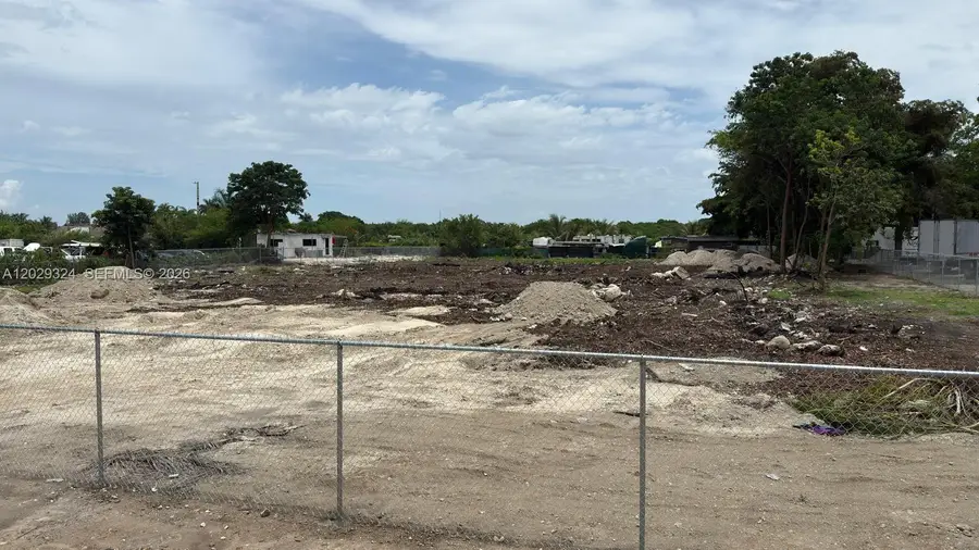 Sw 213th Ave, Miami, FL 33187 - #2