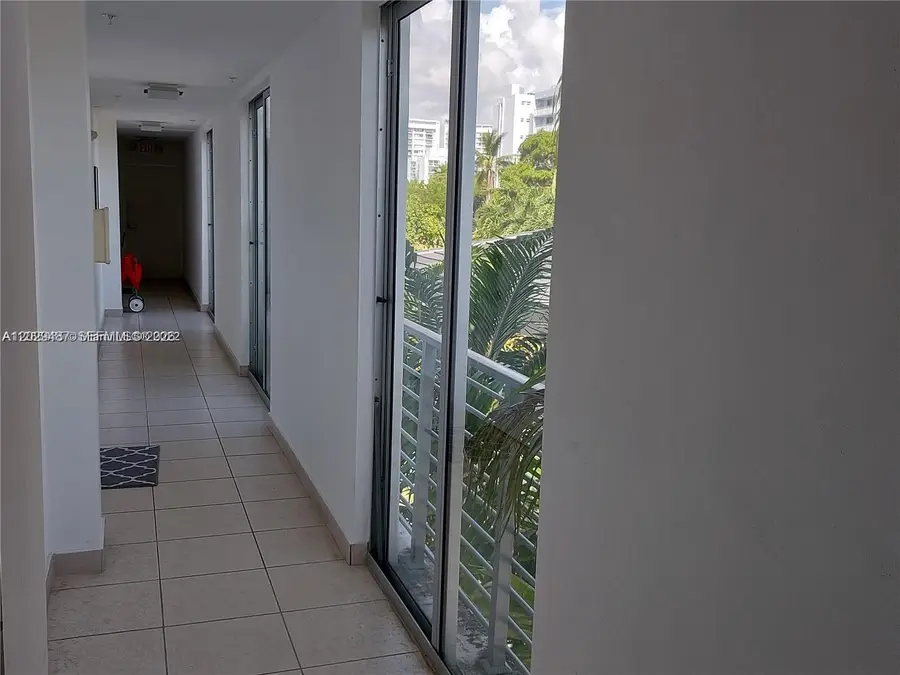 945 Michigan Ave #5, Miami Beach, FL 33139 - #3