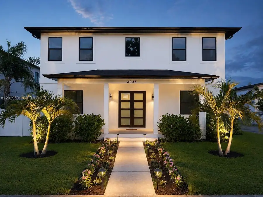 2925 13th St N, Saint Petersburg, FL 33704 - #2