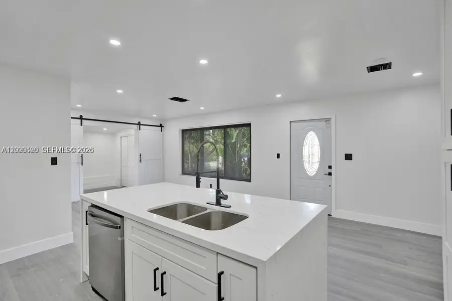 1628 NE 7th Ave, Fort Lauderdale, FL 33305 - #3