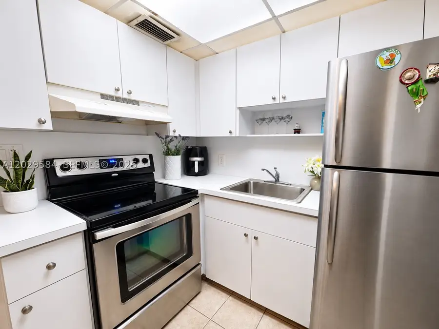 447 NE 195th St #115, Miami, FL 33179 - #2