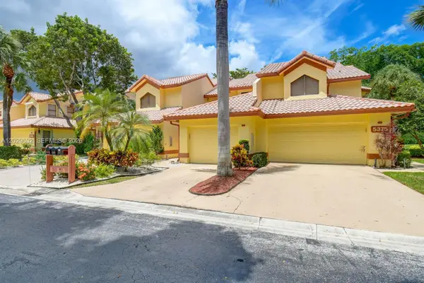 5375 10th Fairway Dr #2, Delray Beach, FL 33484