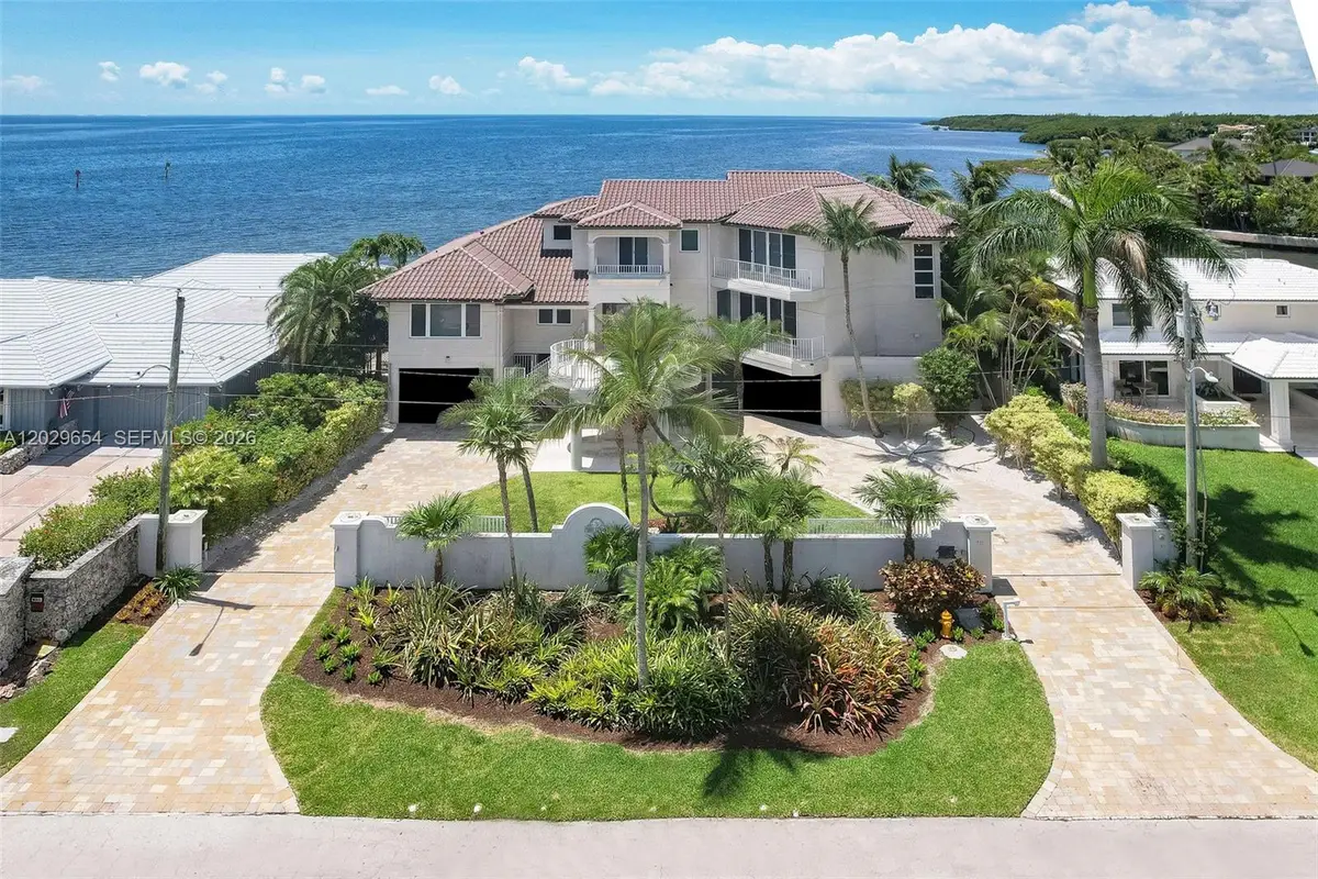 750 Lugo Ave, Coral Gables, FL 33156 - #1
