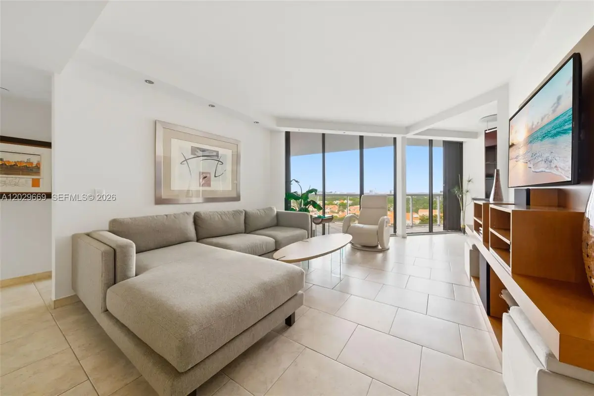 3610 Yacht Club Dr #1115, Aventura, FL 33180 - #1