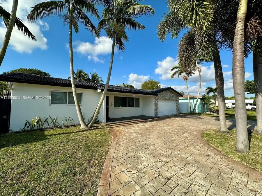 5424 Garfield St, Hollywood, FL 33021 - #2