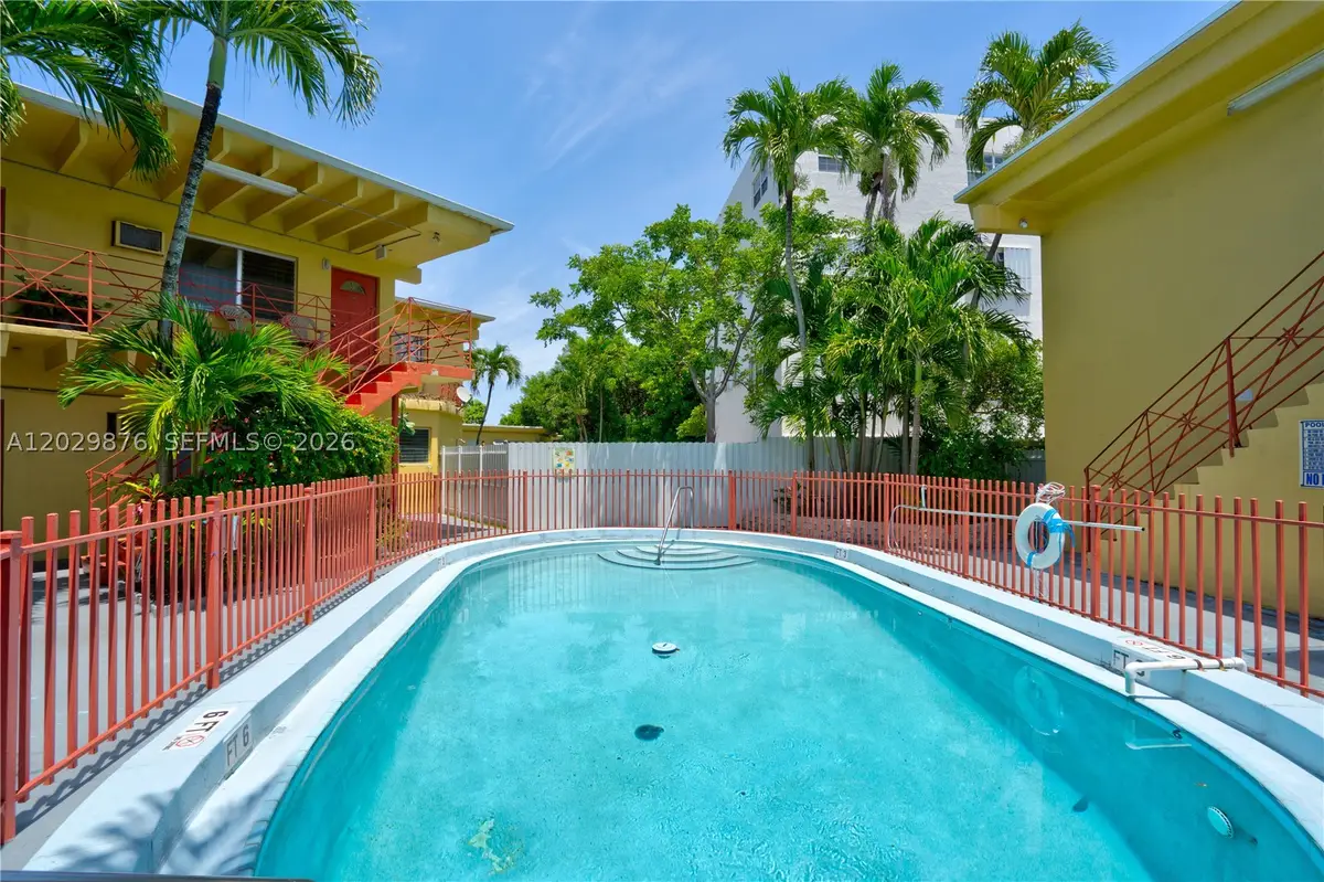 12195 W Dixie Hwy #6E, North Miami, FL 33161 - #1