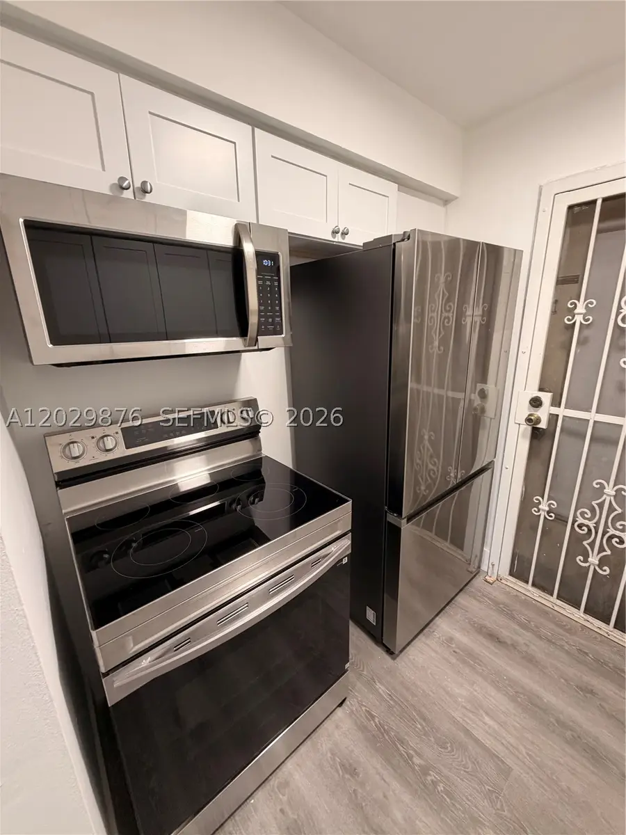 12195 W Dixie Hwy #6E, North Miami, FL 33161 - #3