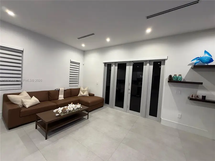 3073 Carter St, Miami, FL 33133 - #3
