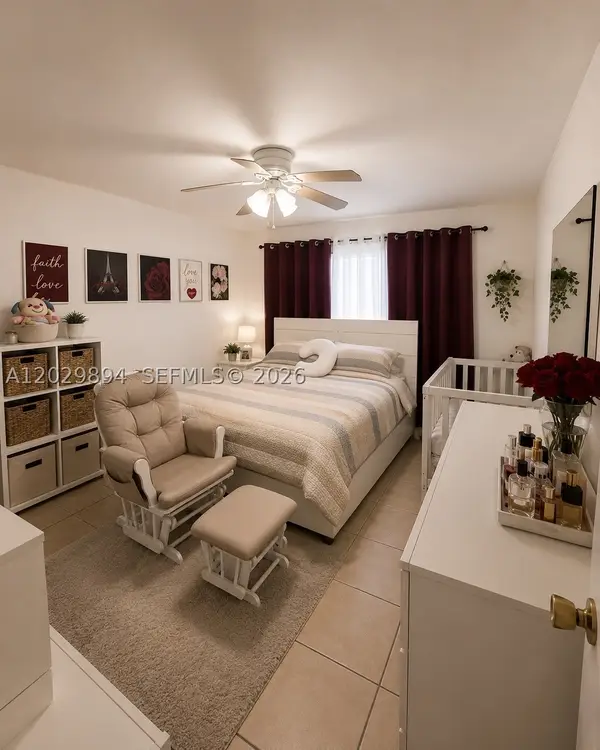 6850 W 16th Dr #317, Hialeah, FL 33014